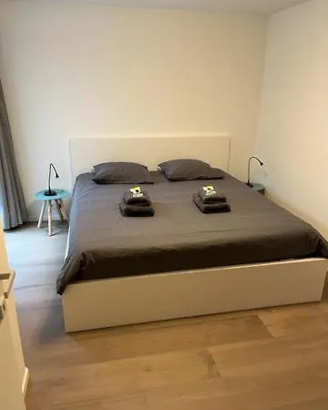 2 Slaapkamers Orly 1 * أوستيند